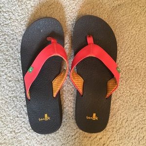 Sanuk Flipflops!